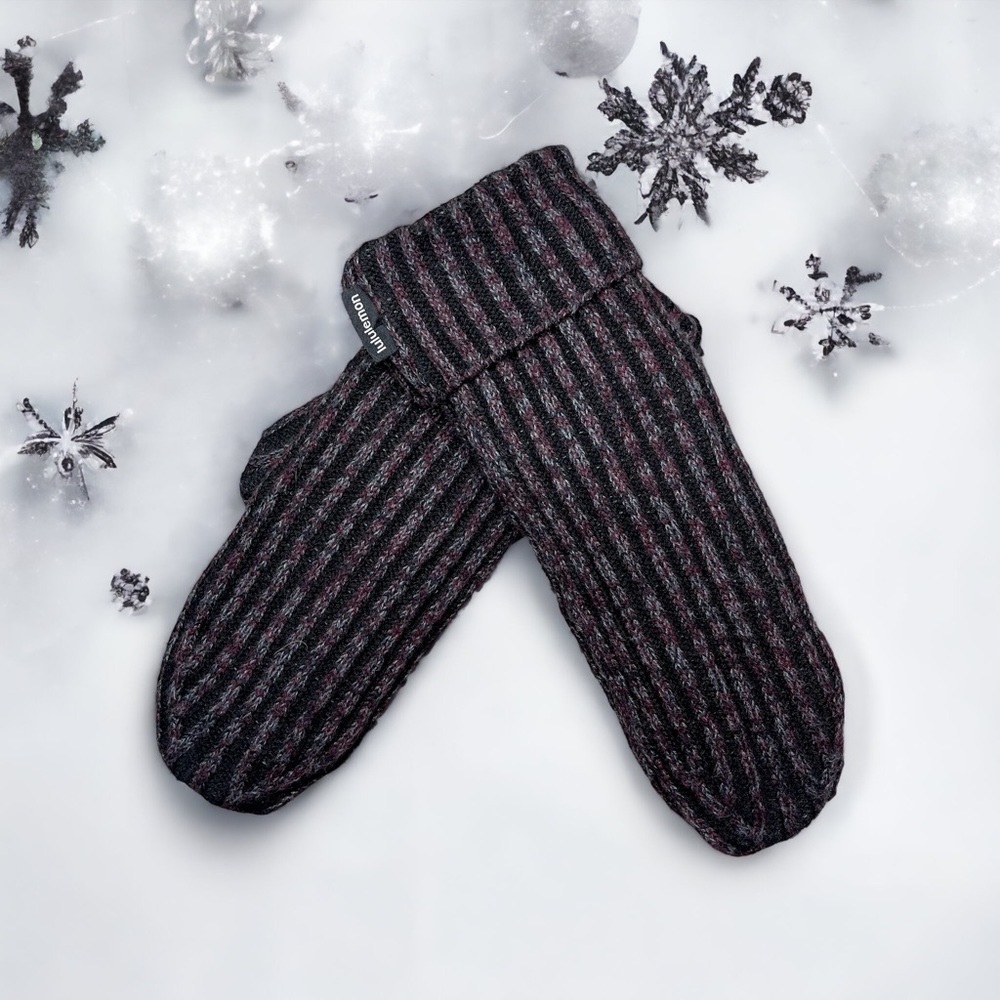 Lululemon Textured Fleece Lined Knit Mittens Merino Wool Cashmere Blend Nwt